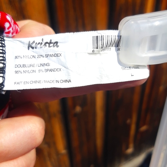 Krista Swim skirt Red/Black leaf print - Picture 7 of 7